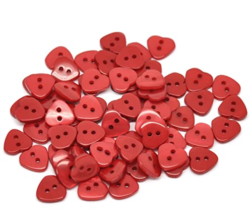 25 Stück – rote herzförmige 11 mm x 12 mm Kunstharz-Nähknöpfe (2 Löchern). Für Kartenherstellung, Scrapbooking und andere Bastelarbeiten von QPSupplies