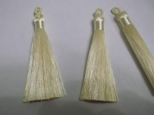 5 Stück Champaign Gelb Seidig Weich 8-9 cm Quasten mit Aufhängeschlaufen für Lesezeichen, Schmuck, Schlüsselanhänger, Anhänger, Dekoration, Handwerk von QPSupplies