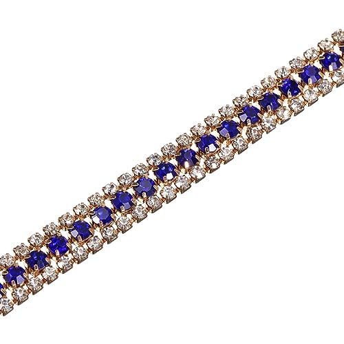 QUARKZMAN 1 Yard 3 Reihen Strass Kette 8.5mm Bling Kristall Schließen Klaue Kette Trimmen für Heimwerker Schmuck Kleidung Taschen Schuhe Dekoration (Gold Sapphire Blau/Weiß) von QUARKZMAN