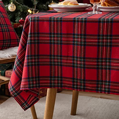 Qelus Weihnachten Tischdecke, Karierte Tischdecke Rechteckige 140 x 200 cm, Weihnachtstischdecke Xmas Baumwolle Polyester Waschbar für Weihnachts Party Küche Hochzeit Tischtuch Dekoration (Rot) von Qelus