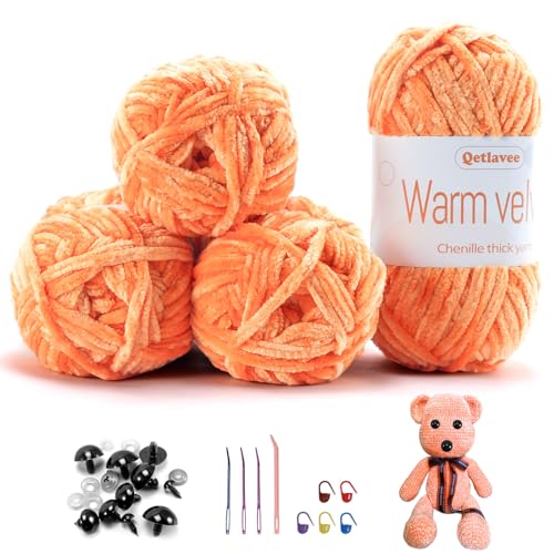 Qetlavee 4 x 100 g (4 x 80 m) Chenille Wolle Samtig Baby Wolle, Flauschige Weiche Chenille Garn Dicke Wolle zum Häkeln, mit Viele Zubehör, für Decken, Schals, Taschen, Puppen (Orange) von Qetlavee