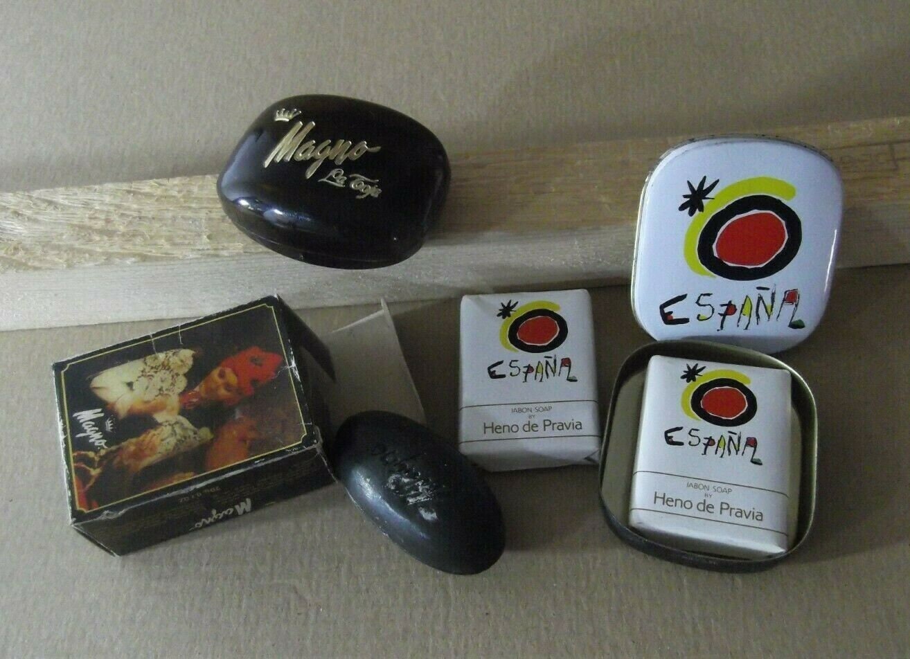 Lot 4 Miniature Soaps Spanien Kollektion Miró + Magno Vintage von RastroAtors