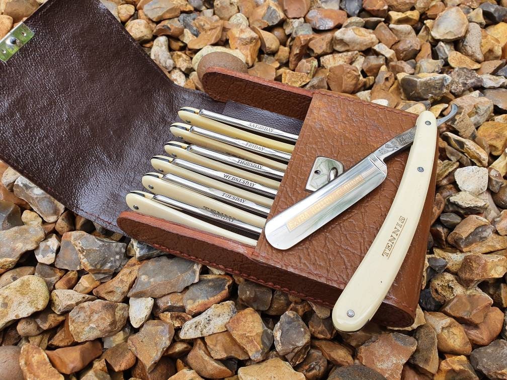 Ausgezeichnetes Seven Day Rasiermesser Set Von Dovo Steelware Im Lederetui 5/8 1950Er Jahre Shave Ready von RazorsandMore