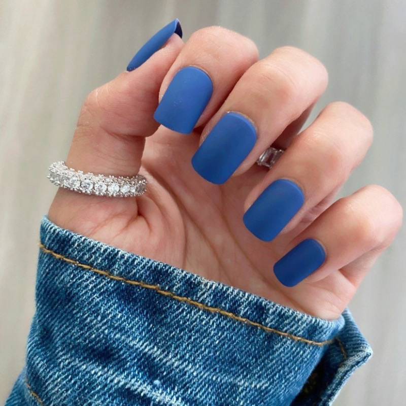 24 Stück Blau Matt/Kurze Nägel Press On Nageldesign Künstliche Kleber Auf Klebe von RedLeopardNails