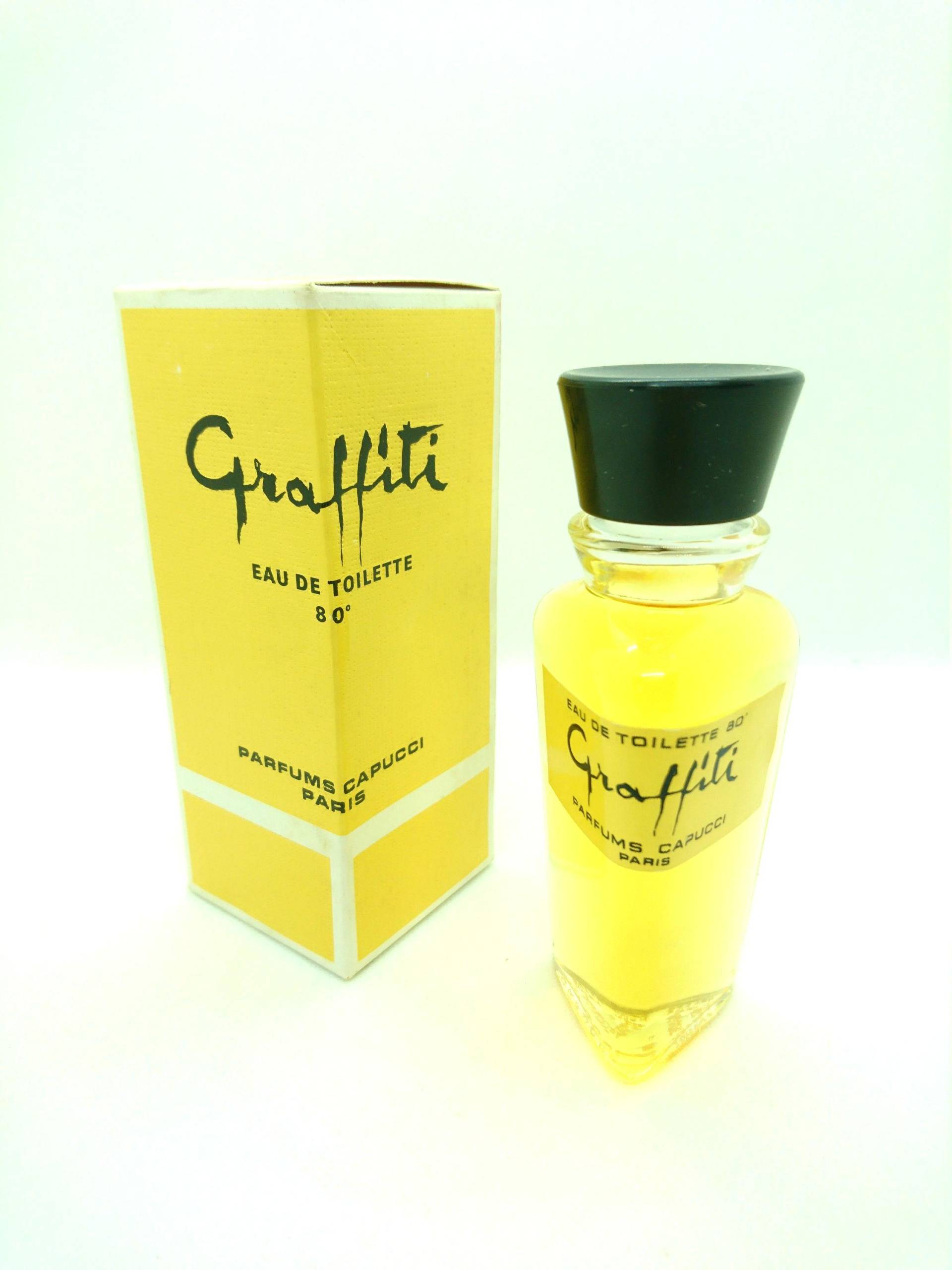 1970S Capucci Graffiti 2 Fl. Oz Splash Eau De Toilette True Vintage Boxed Rare Parfum von Residenzler