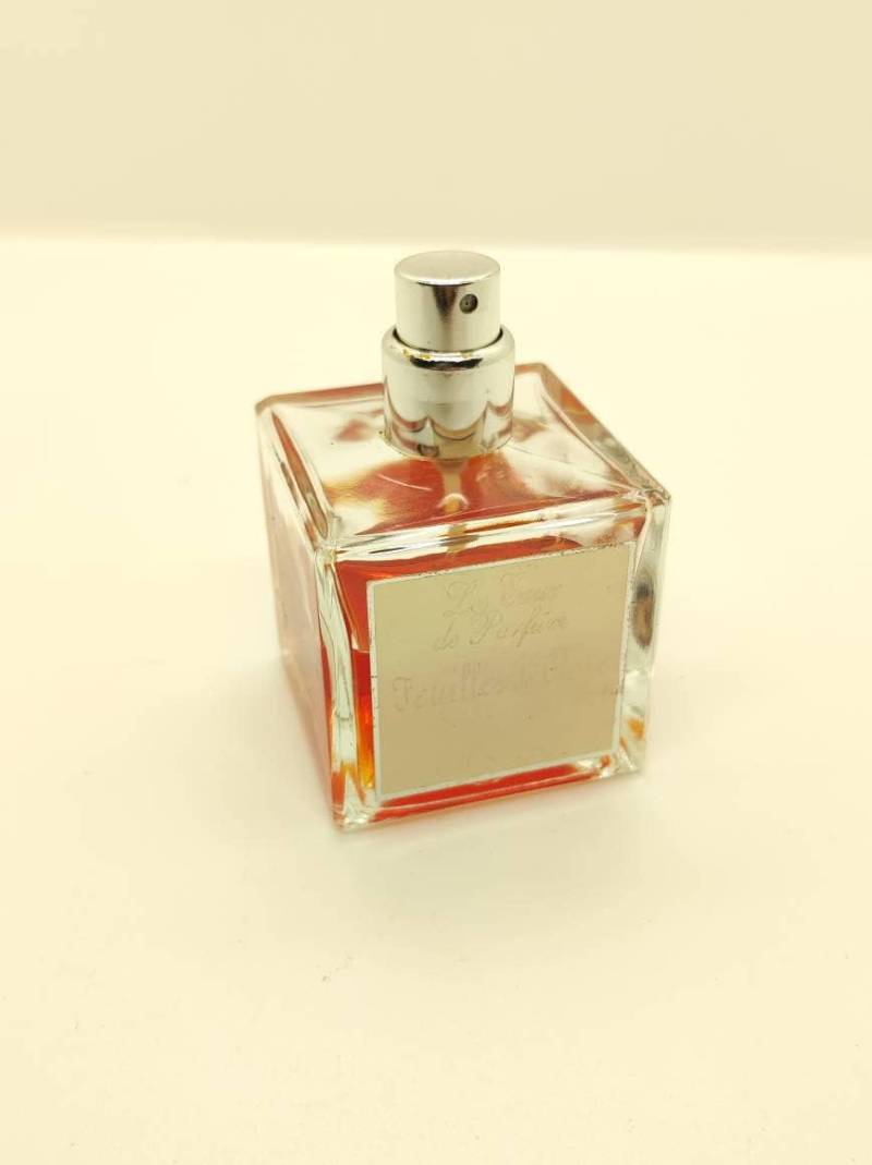 Molinard Feuilles De Rose Les Eaux Parfum 30Ml Spray 1990S Vintage Parfum Seltenheit von Residenzler