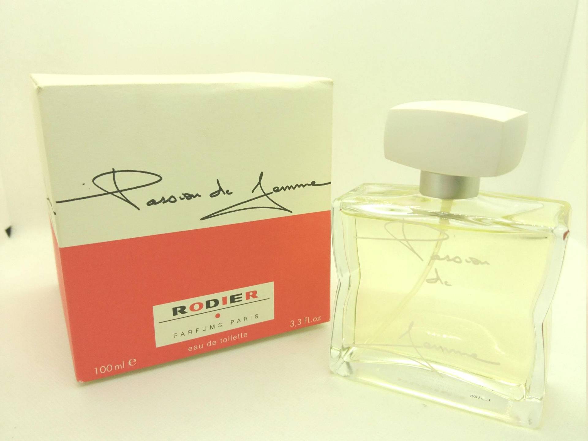 Rodier Passion De Femme Edt Spray 100Ml Boxed 1980S Vintage Rare Parfum von Residenzler