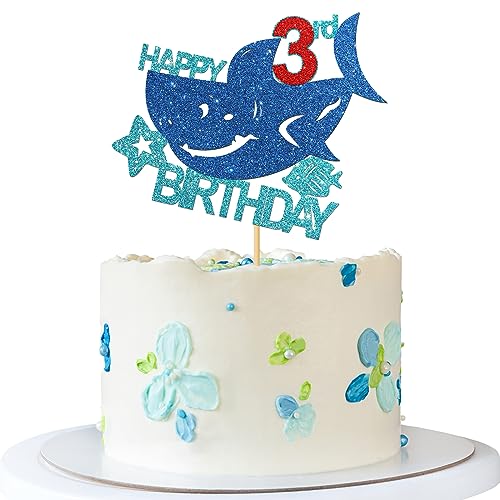 RoadSea Tortenaufsatz mit Hai-Motiv "Happy 3rd Brithday" – Under the Sea Boy Kid Three Birthday Cake Supplies/Ocean World 3rd Shark Birthday Party Decoration – Blue Glitter (3rd) von RoadSea