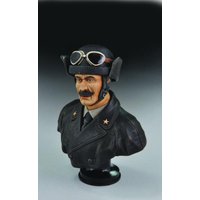 Italian Tanker-WWII Bust von Royal Model