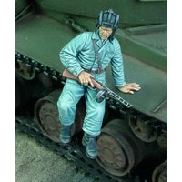 Russian tanker jumping down-WWII von Royal Model