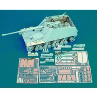 âHornisse-Nashornâ Sd. Kfz. 164-part1Â° von Royal Model