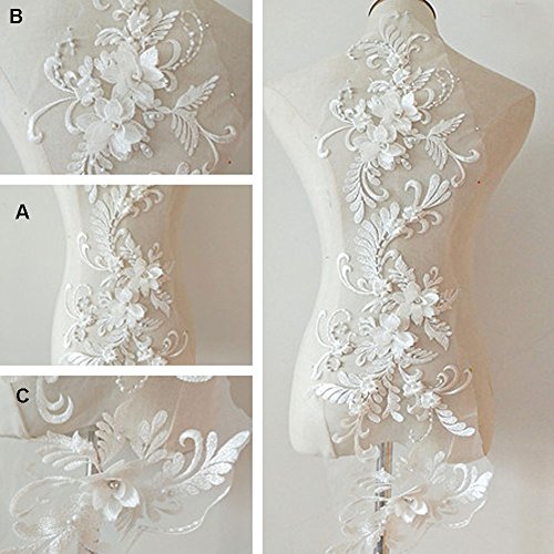 Stickerei-Applikation, 3D-Stickerei-Aufnäher, zarte Kristall-3D-Blumen-Spitzen-Applikation, Stickerei-Spitzenmotiv mit Perlendetails, Nähaufnäher for Abendkleid-Tanzkostüme (rot)(Off White) von SLSKO