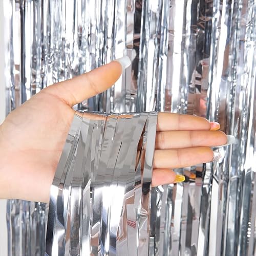 8 Stück Lametta Vorhänge Silber, 1m x 2m Metallic Party Glitzervorhang Geburtstag Foto Hintergrund Folien Fransen Tür Fenster Hintergrund Foto Requisiten für Festival Geburtstag Hochzeit von SYSUII