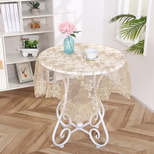 SYSUII Spitzentischdecke Tischdeko - Spitze Tischdecke Boho Dekor Spitzenauflage Vintage Blumenmuster Bestickte Spitzeauflage Tischtuch Für Hochzeit Party Urlaub Haus Dekoration -Beige,135x135cm von SYSUII