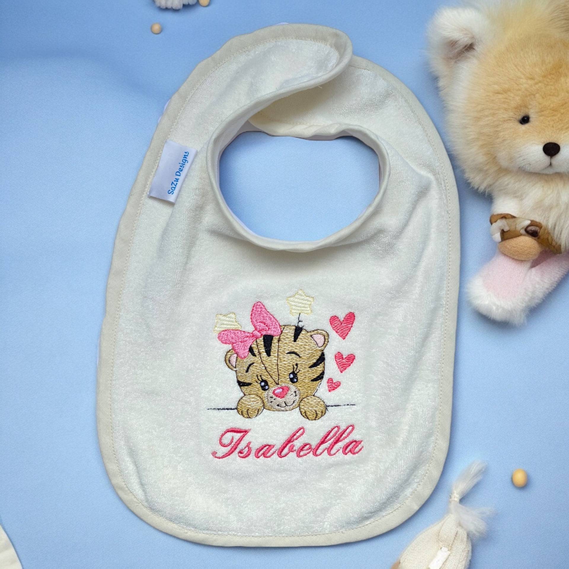 Lätzchen Personalisiert Und Bestickt | Gesticktes Mit Namen Personalisiertes Mutterschaftsgeschenk Babygeschenk Baby-Geschenk von SaZuDesignsNL