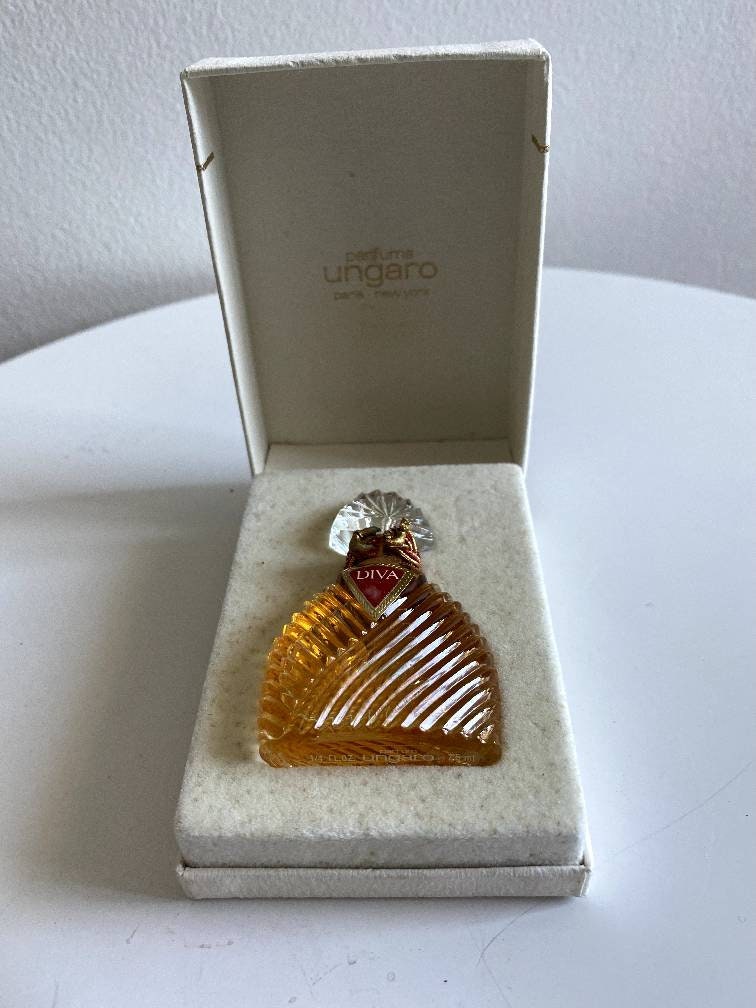 Ungaro Diva Christal Flasche 7, 5 Ml von ScentOfFranceVintage