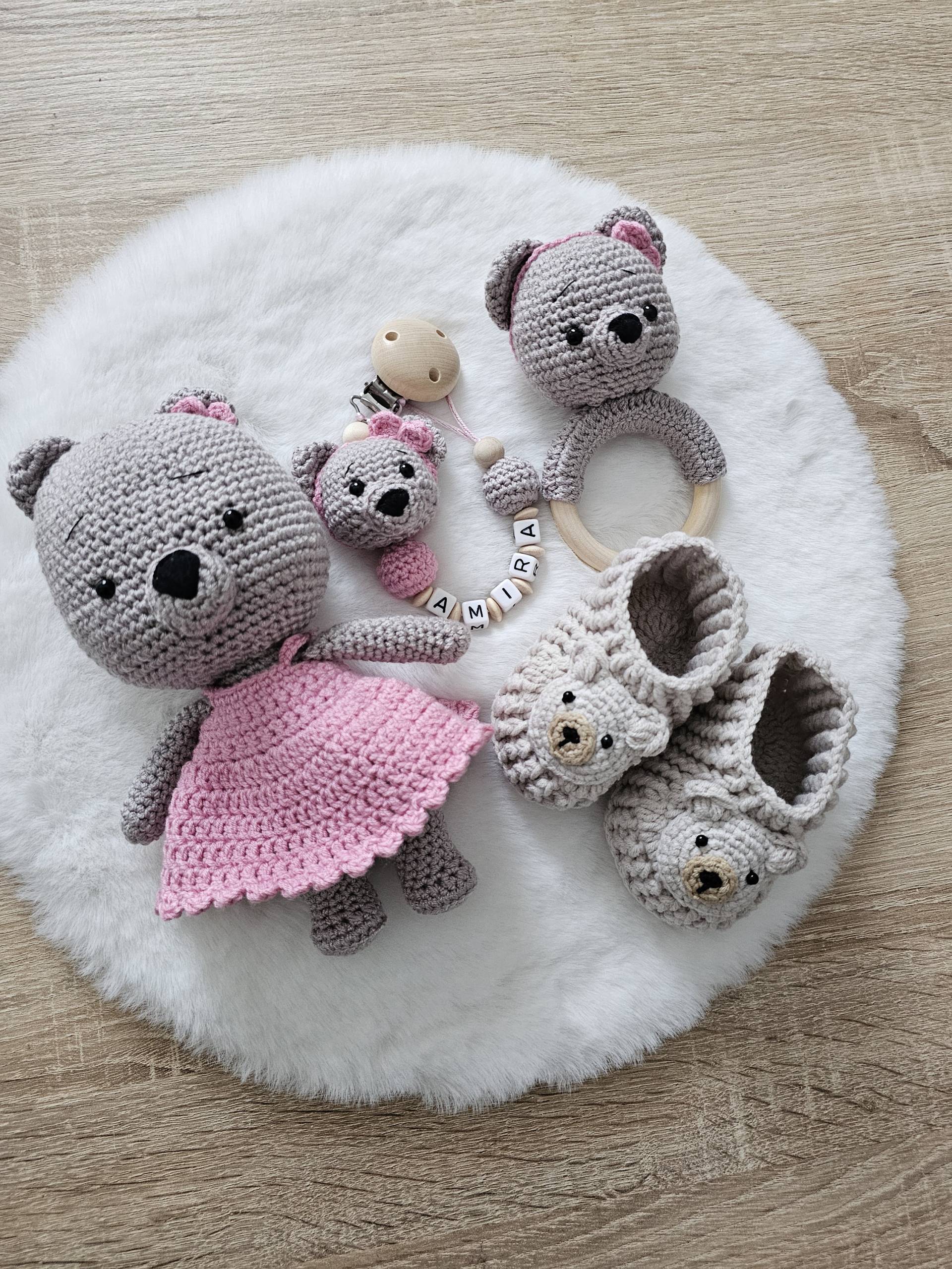 Babygeschenke Set Zur Geburt |Schmusetier| Rassel| Schnullerkette Mit Namen| Babschuhe von SchnullerkettenHaSi