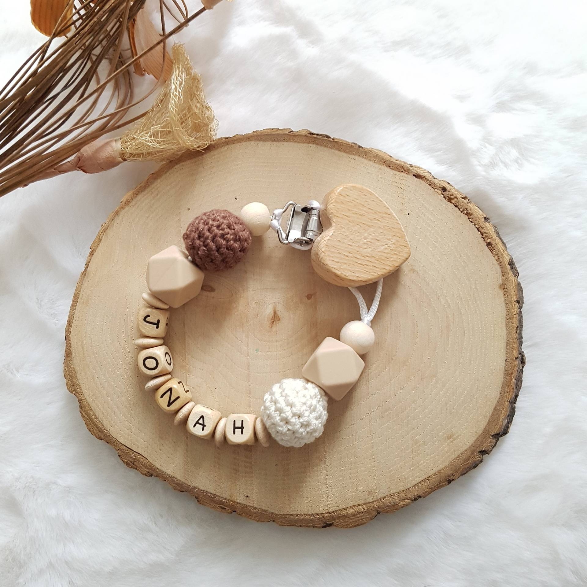 Schnullerkette Mit Namen | Personalisiert Neutral Babygeschenke Mitherzclips von SchnullerkettenHaSi