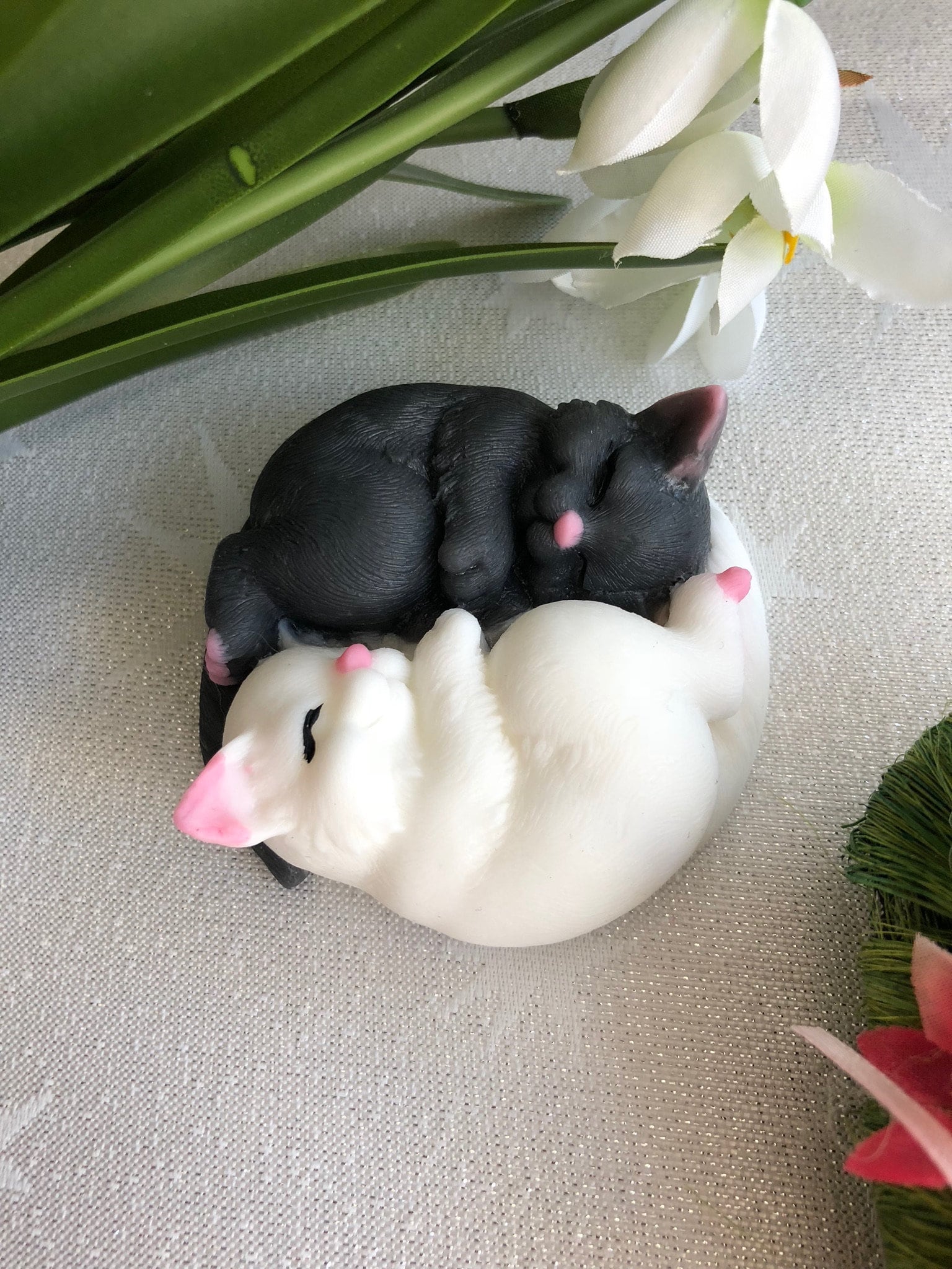 Süße Kätzchen Seife Yin Und Yang Symbol Zwei Katzen Gast Geschenk Idee Valentinstag Geburtstag Kind Mädchen Gästeseife Badezimmer Bad Deko von SeifeMagievonValeria