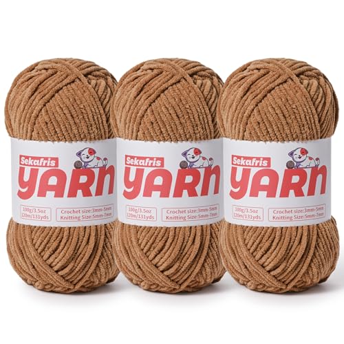 3 x grobes Plüsch-Chenille-Garn zum Häkeln, weiches, flauschiges Samtgarn zum Häkeln, flauschiges Babydecken-Strickgarn, 300 g, sperriges Amigurumi-Garn (3 Hellkaffee) von Sekafris