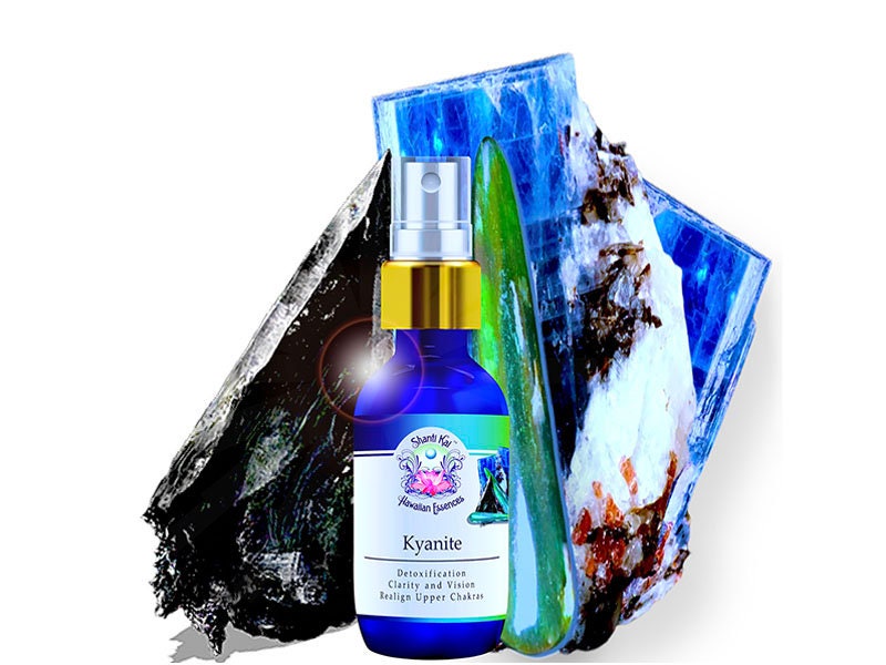 Kyanite Master Essence Von Shanti Kai ™ von ShantiMalaDesigns