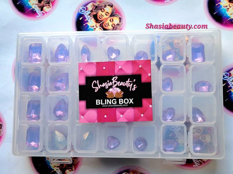 xl Amethyst Nagelset| Glas Strass/Nagel Charms Big Bling 28 Stück Aufbewahrungskoffer von ShasiaBeauty