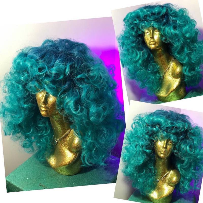 Turquoise Dark Rooted Curly Lacefront von Showgirlvanity