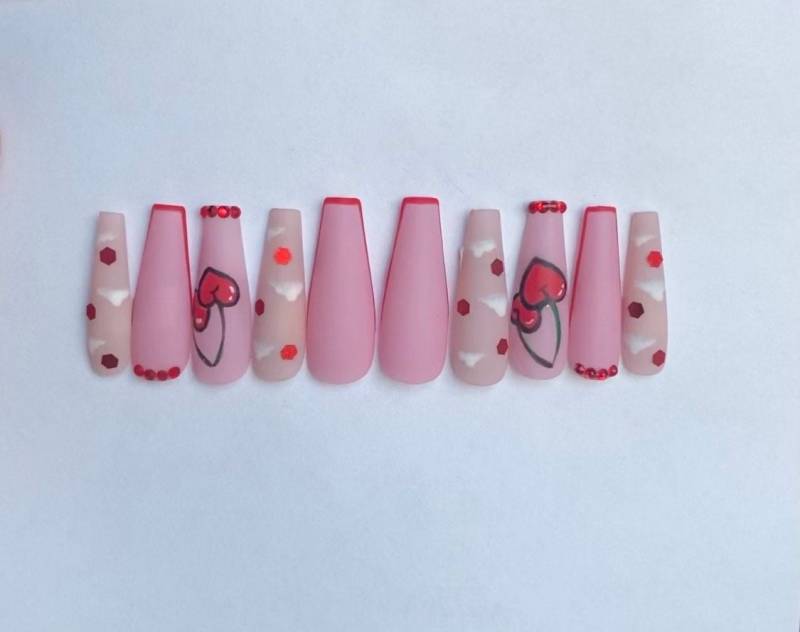 Cherry Press On Nails von ShyyLa