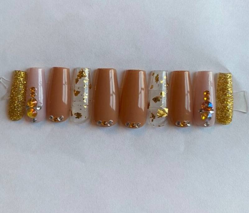 Goldflocken Press On Nail Set von ShyyLa