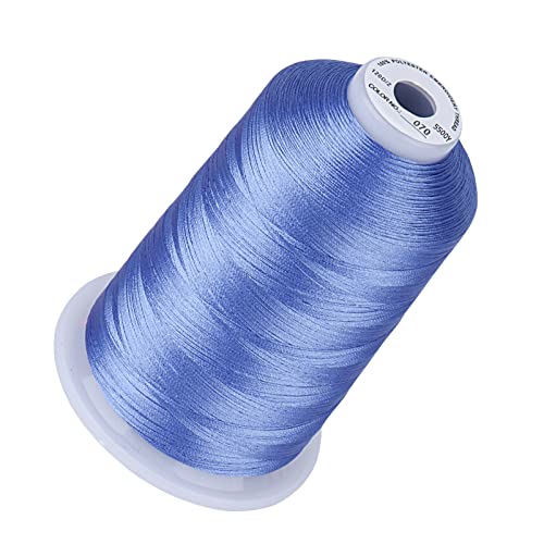 Simthread 40 WT Stickgarn, 100 % Polyester, 170 + lebendige Farben, CPSC-zertifiziert, High-Speed (1000 SPM), kompatibel mit Brother, Singer, Janome und mehr, Maisblumenblau 070 von Simthread