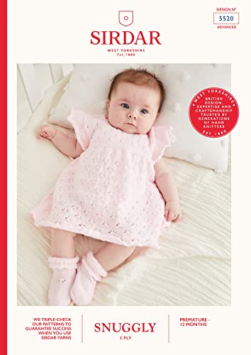 Sirdar Snuggly 3-lagiges Strickmuster – 5520 Kleid und Socken von Sirdar