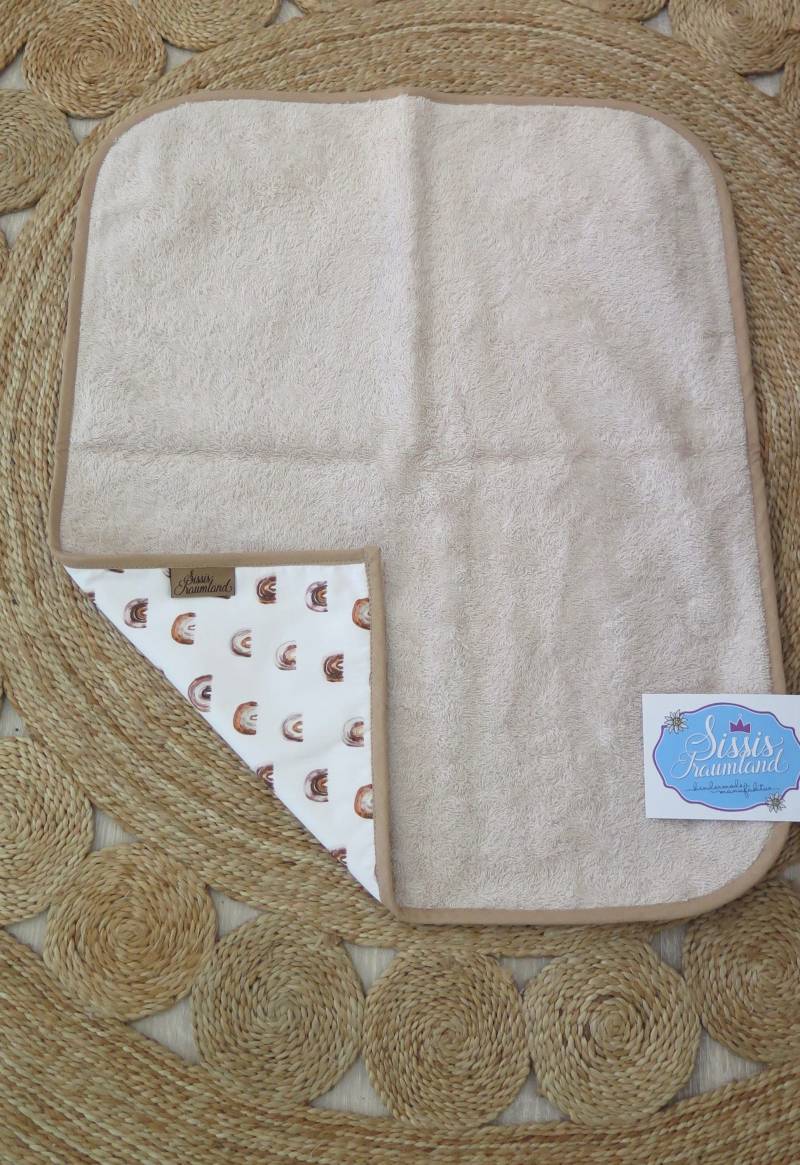 Wasserdichte Wickelauflage Bow Braun Frottee Beige von SissisTraumland