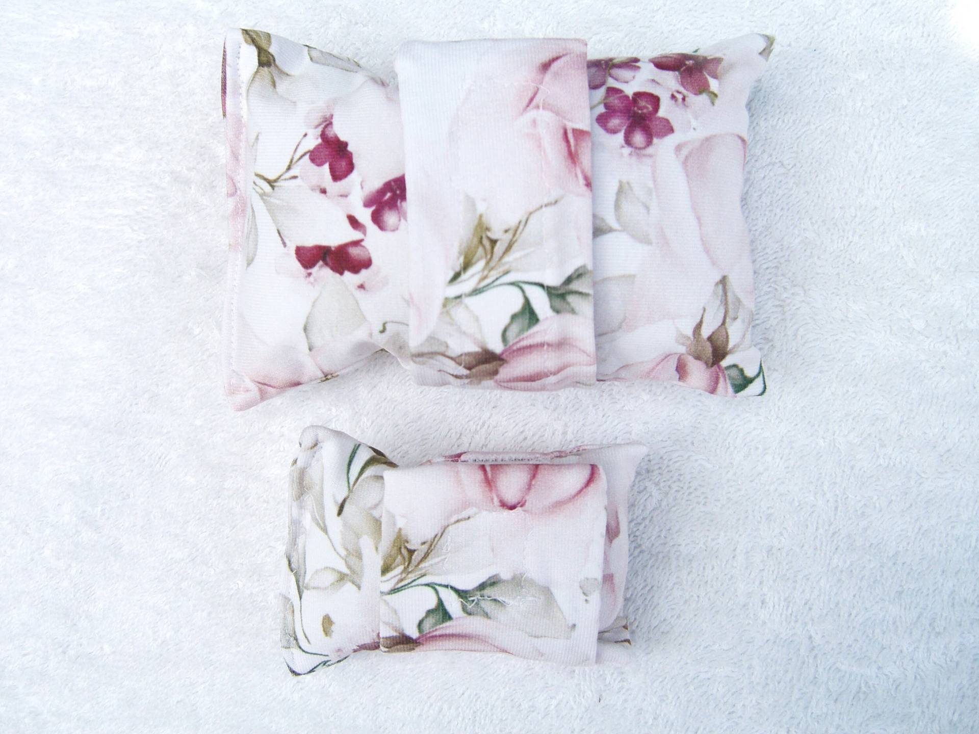 Rosen, Portkissen Gurtkissen Chemokissen Herzschrittmacher Chemo Krebs Bh Brustkrebs Sitzgurtkissen, Romantisch, Shabby Chic von SissiundFroschkoenig