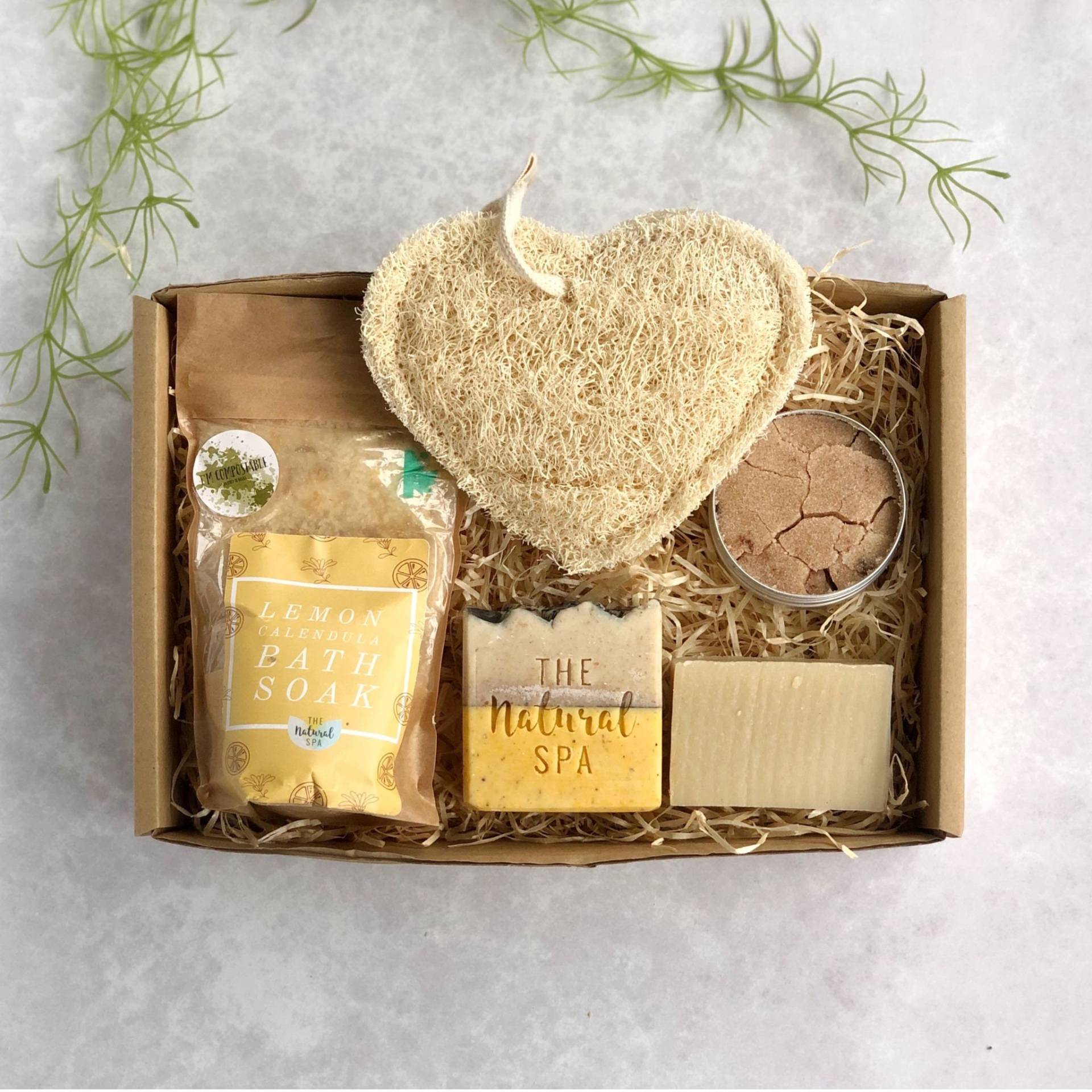 Spa Day in A Box Geschenkset - Umweltfreundliche Verwöhnbox Veganes von Smallkind