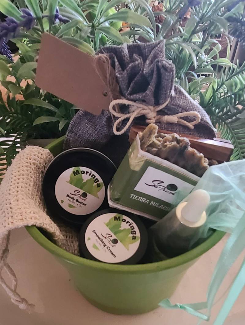 Moringa Geschenkkorb Set von SoFreshSmells