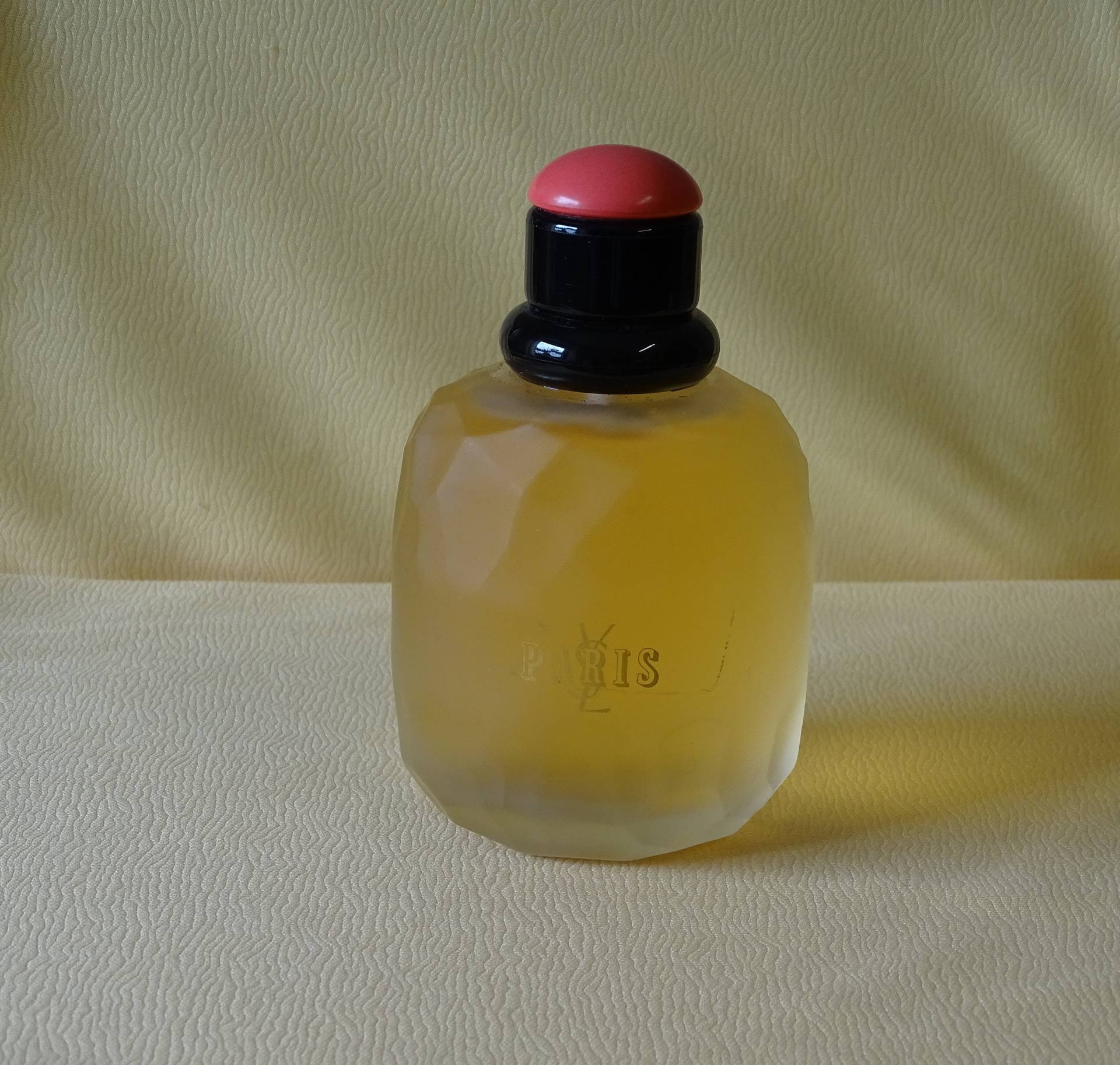 Vintage - "Paris" Von Yves Saint Laurent 125Ml Eau De Parfum Deodorant Spray von Sonne021VonSiegfried