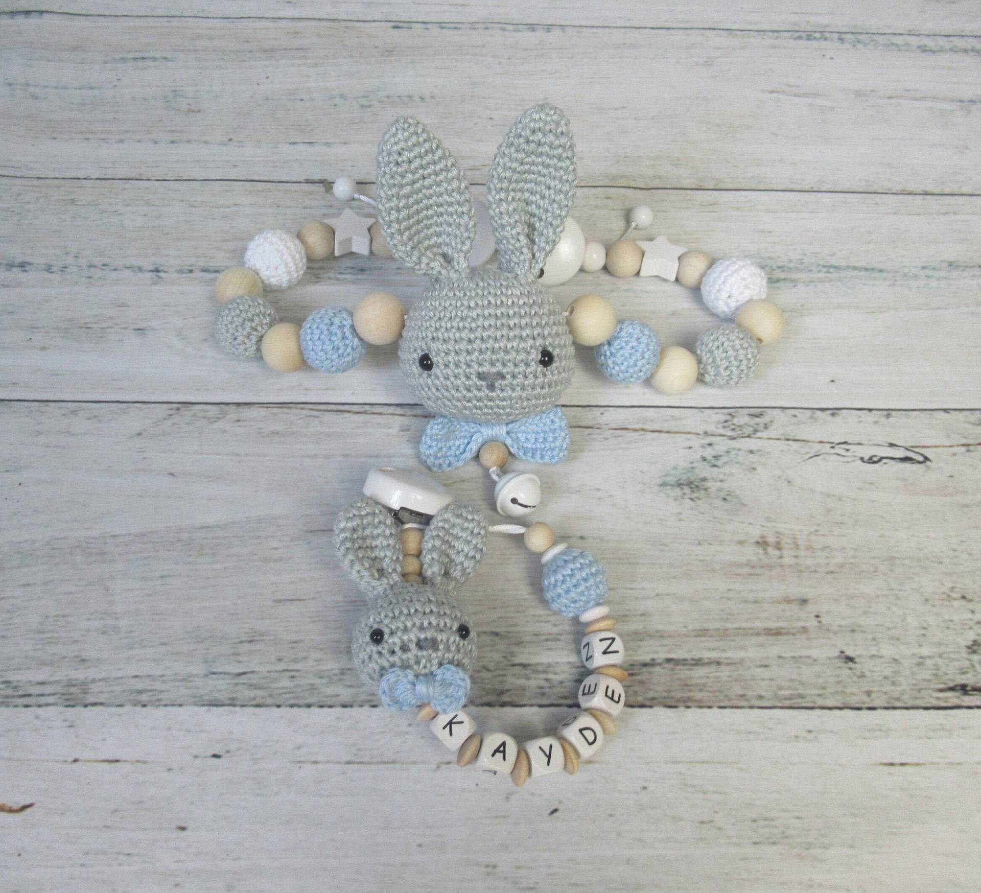 Set Kinderwagenkette Und Schnullerkette Mit Name in Grau/Hellblau von Sooneshandmadestore