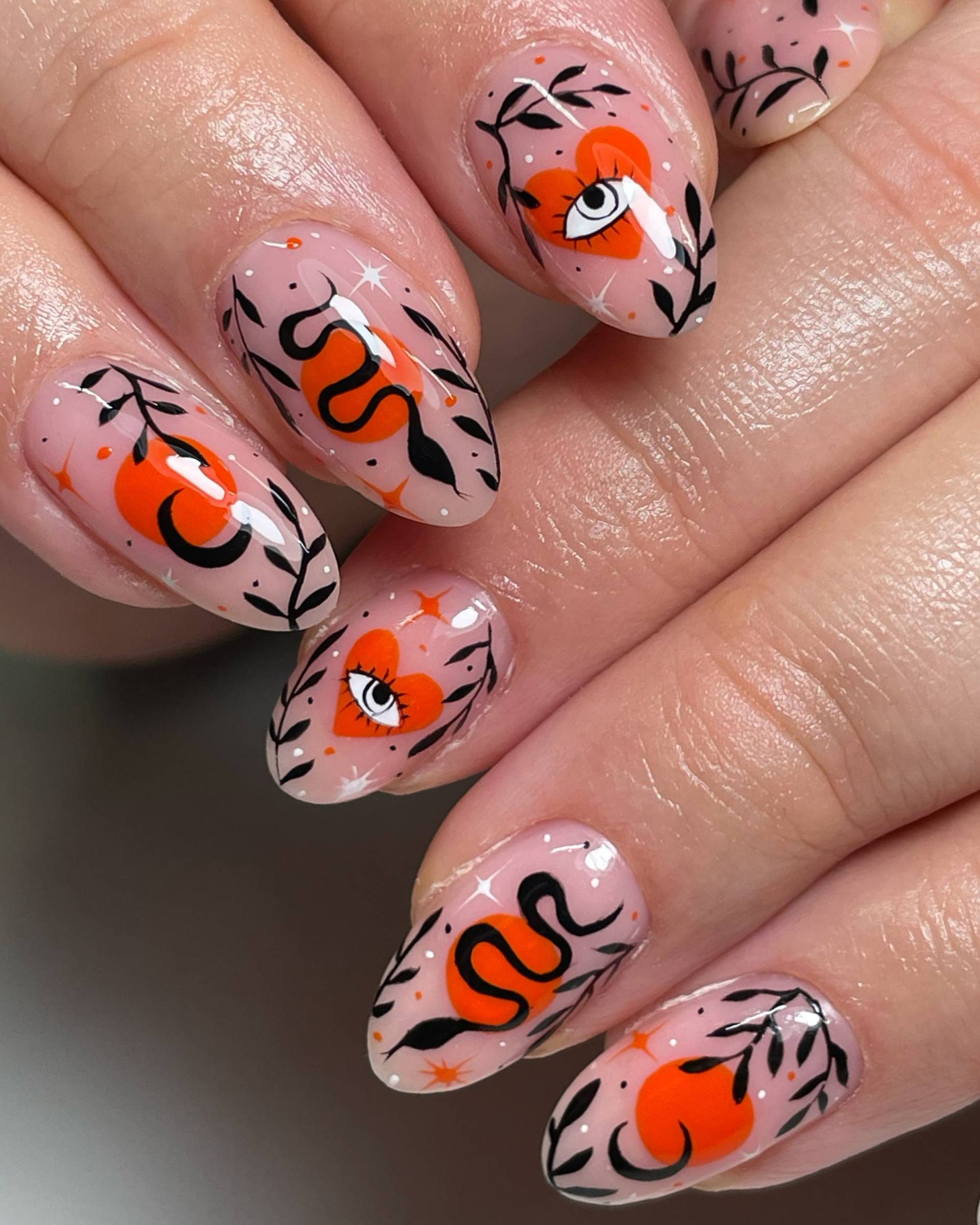 Halloween Witchy Gruselige Nägel Zum Aufbügeln // Herbst Alternative Mode von SpellboundxNails