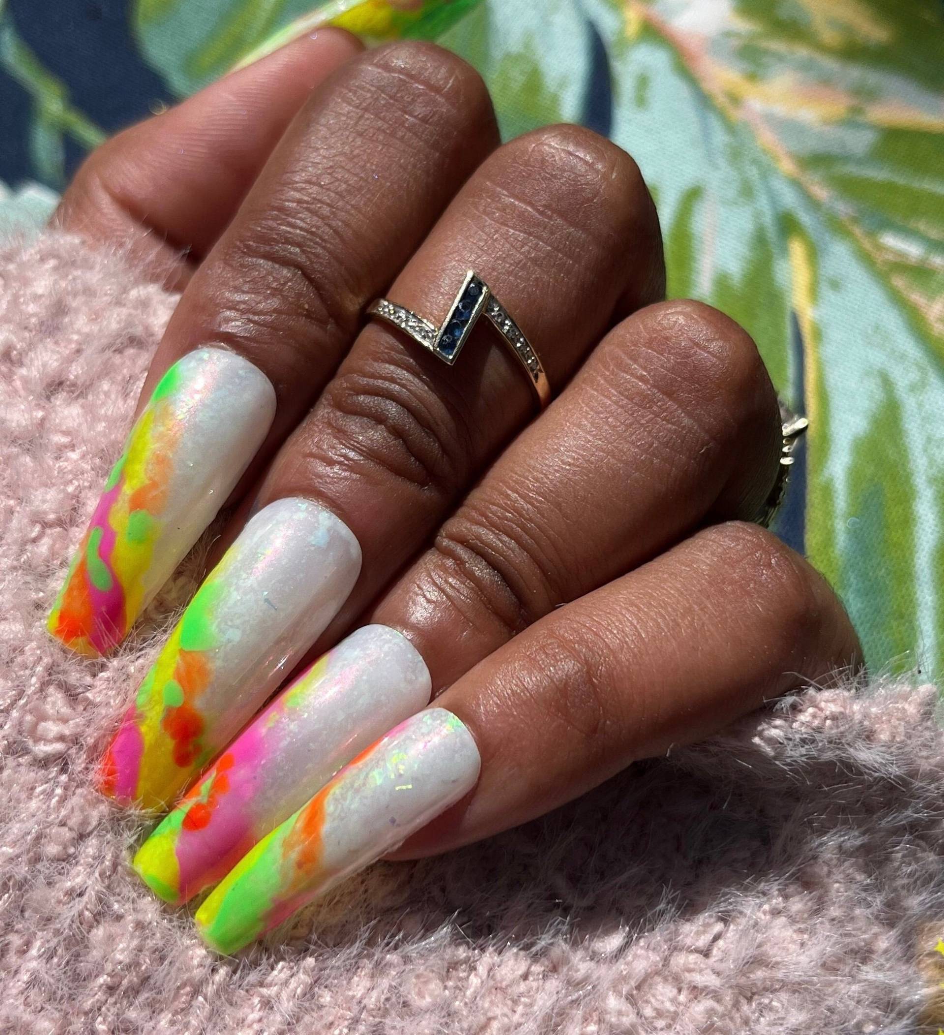 Sour Candy Set - Neon Marmor Handgemachte Künstliche Nagelverlängerungen 10stk von SpicyBiteNails