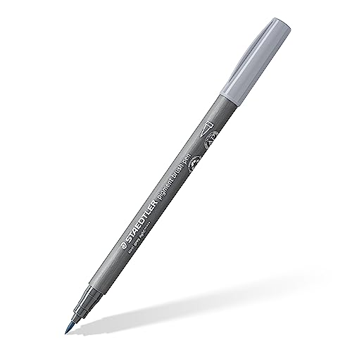 STAEDTLER brush pen pigment Arts, hell kaltgrau, pigmentierte Premium-Zeichentusche, Pinselspitze für variable Linienbreite, wasserfest, schnelltrocknend, brush pen Einzelstift, 371-870 STAEDTLER brush pen pigment Arts, hell kaltgrau, pigmentierte Premium-Zeichentusche, Pinselspitze für variable Linienbreite, wasserfest, schnelltrocknend, brush pen Einzelstift, 371-870 von STAEDTLER