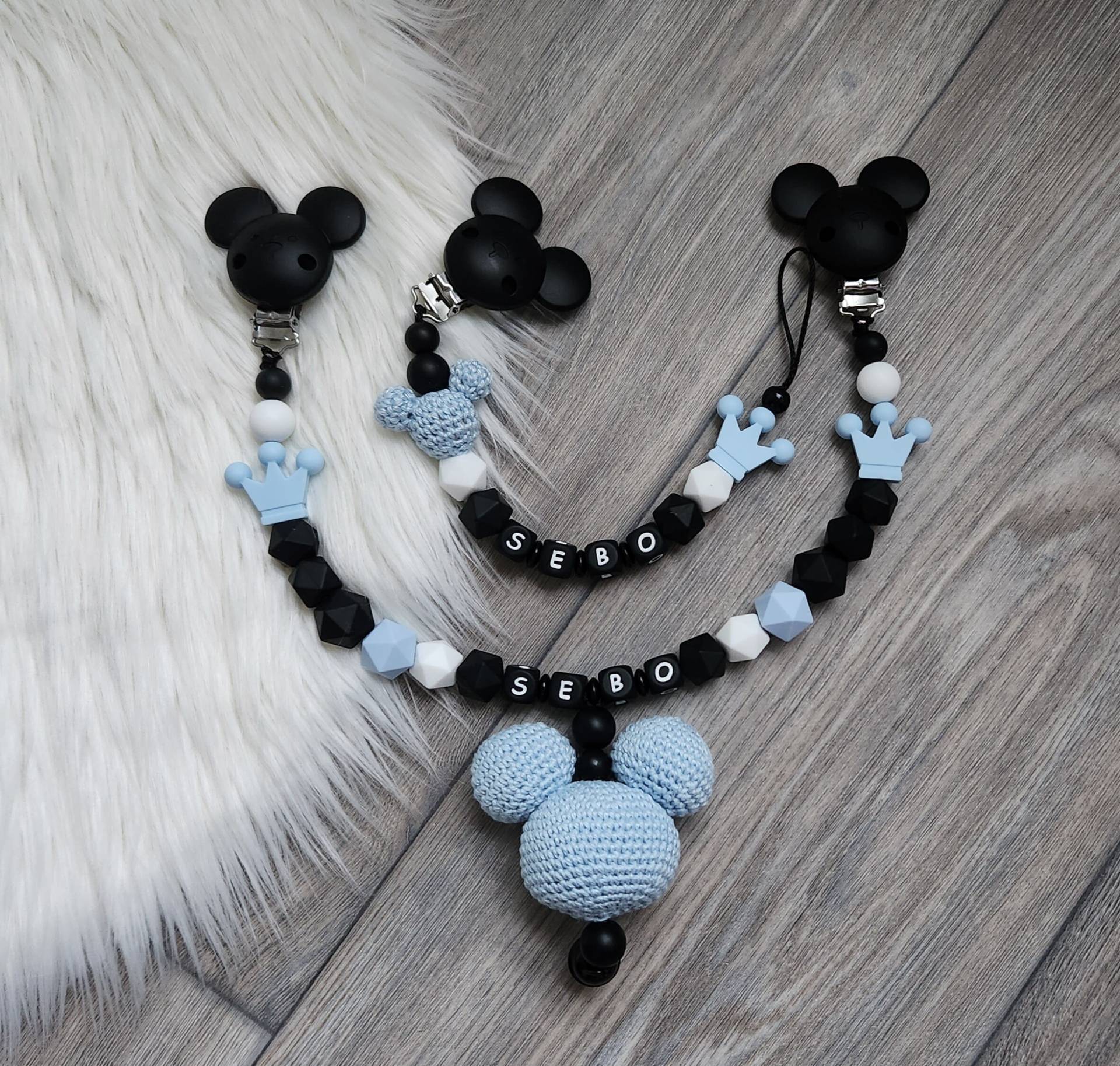 Mickey Maus Set Aus Kinderwagenkette Und Schnullerkette Mit Namen Schwarz Blau Junge Mickymaus Krone von StaysisShnullerkette