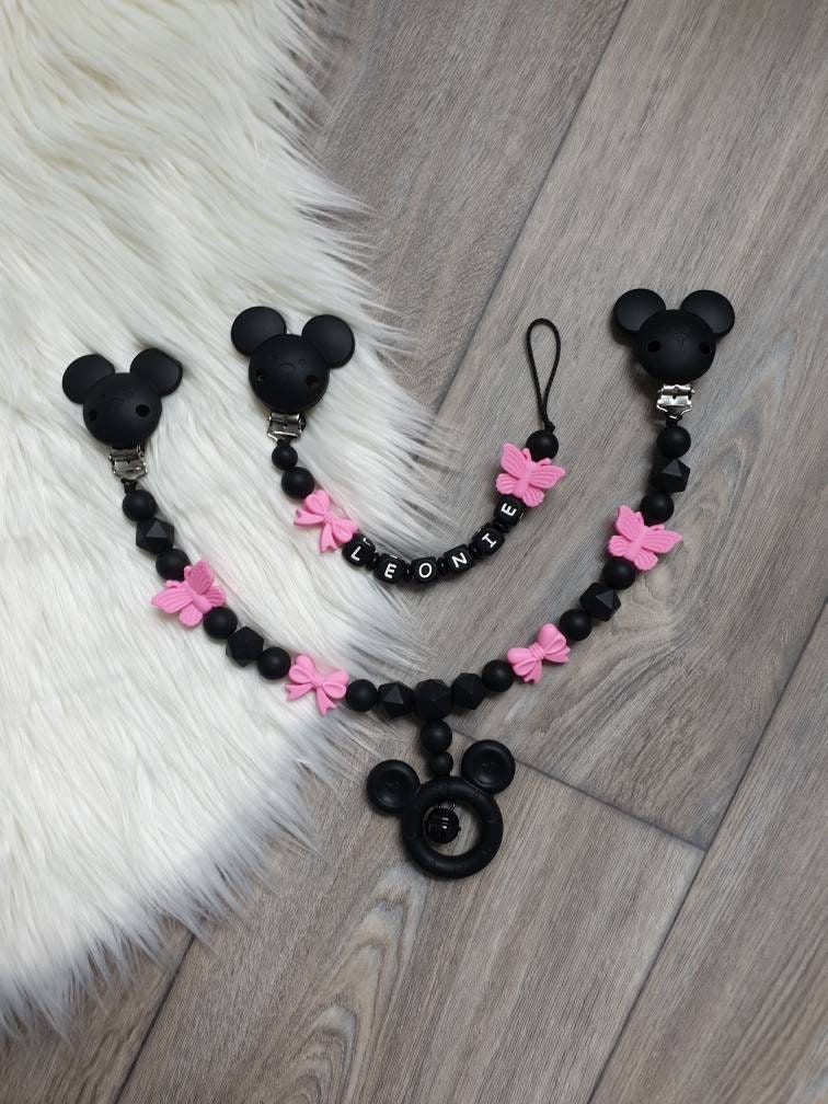 Schnullerketten Set Mit Namen Mickeymaus Kinderwagenkette Schwarz Schnullerkette Schwarz Pink Schmetterling Schleife von StaysisShnullerkette