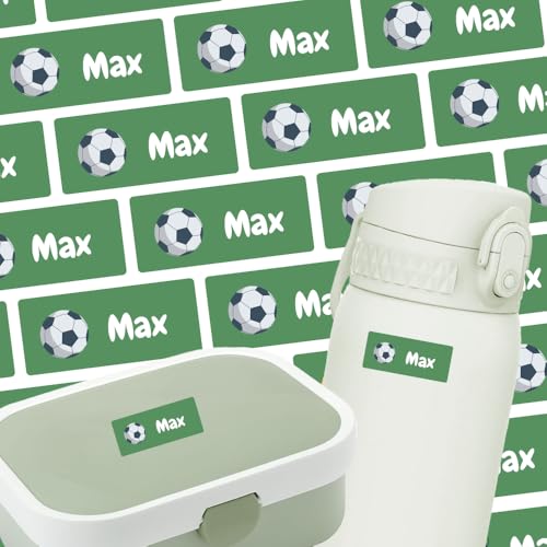 Namensaufkleber für Flasche & Brotdose (125 Sticker) – Aufkleber mit Name und Fußball für Brotdosen oder Flaschen – Ideal für Schule und Kindergarten – Wasserfest, Spülmaschinenfest, 30 x 13 mm von Stickeria