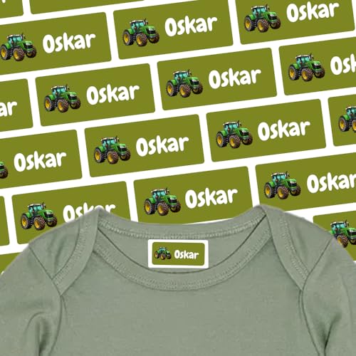 Namensaufkleber für Klamotten & Textilien (125 Sticker) – Aufkleber mit Name und Traktor für Shirts oder Hosen – Ideal für Schule und Kindergarten – Wasserfest, Spülmaschinenfest, 30 x 13 mm von Stickeria