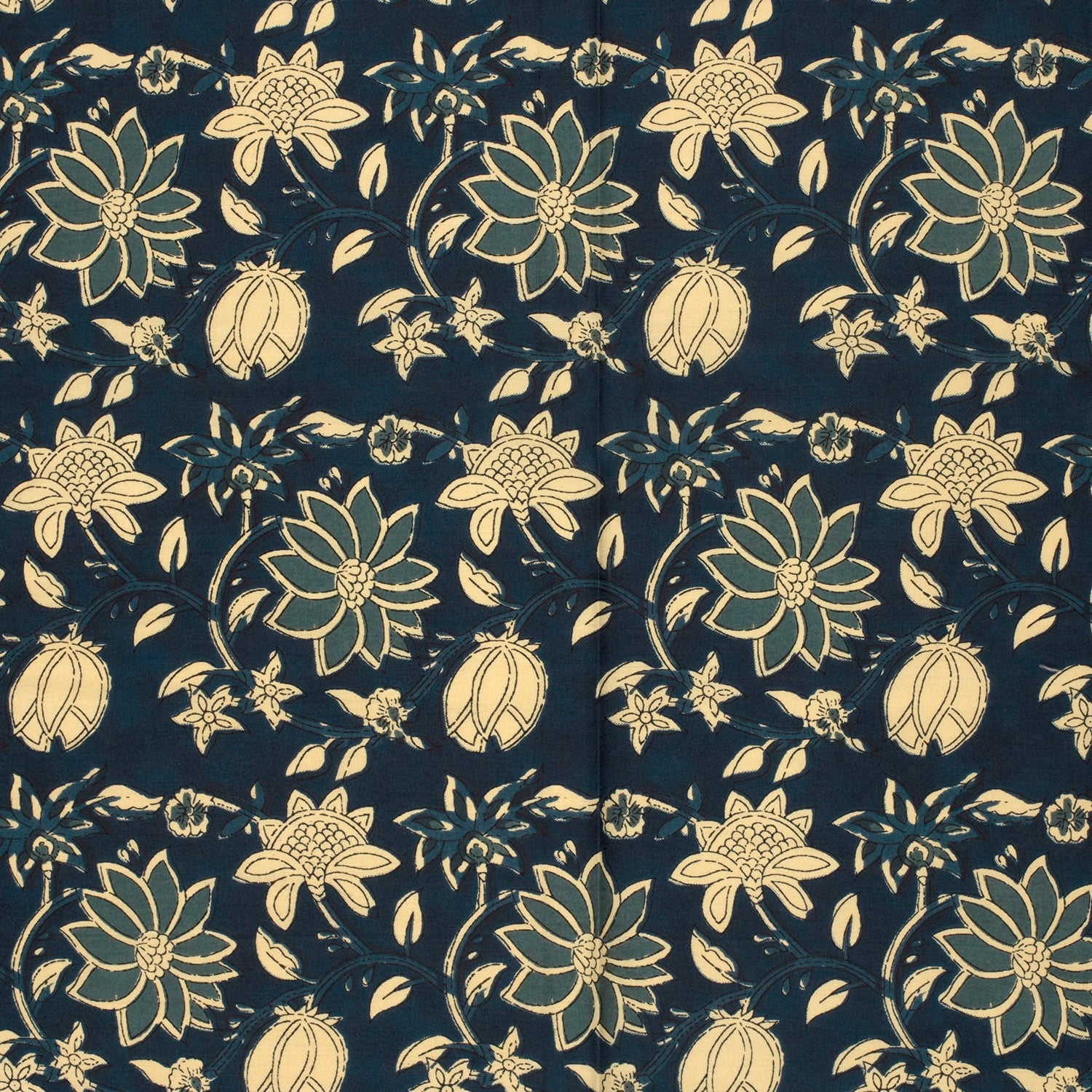 Baumwoll Voile Flowers, marine Baumwoll Voile Flowers, marine von Stoffe Hemmers