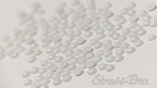 Hotfix Ceramic Stones White 5mm Stück wählbar Strass Hochzeit Halbperlen 100 von Strass-Box Ceramic Stones