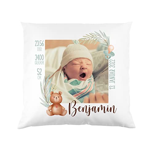 Striefchen® Kissen als Geschenk zur Taufe oder Geburt mit Namen & Datum - Teddybär - Babygeschenk oder Geburtskissen Foto von Striefchen