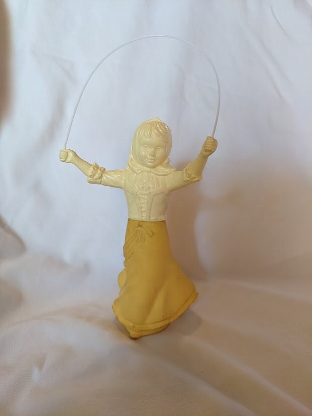 Vintage Avon Parfum - Rosen Köln Im Sammlerstück Puppenfigur Flasche von StuffWeFound