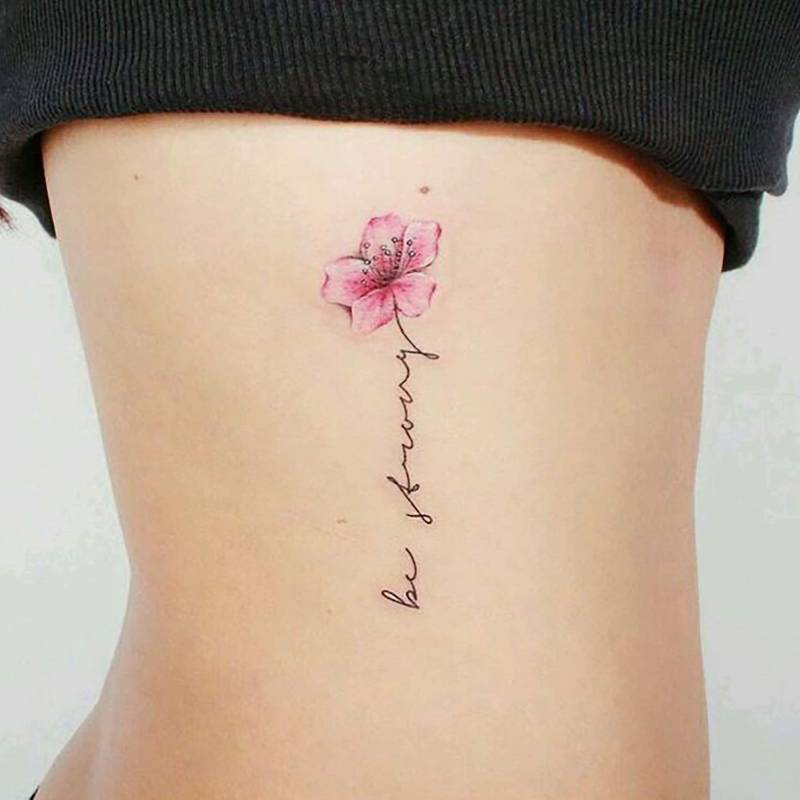 Be Strong Blumen Tattoo - Personalisierte Temporäre Blume Wasserdicht Wieder Ablösbares Mit Namen Und Idee von SvenHStore