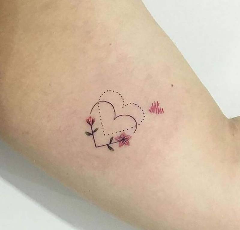 Einfache Und Kleine Blume Herz Tattoo, Mini Temporäre Tattoo Farbe, Paar Tattoo Benutzerdefinierter Name, Pfotenabdruck Temporäres von SvenHStore